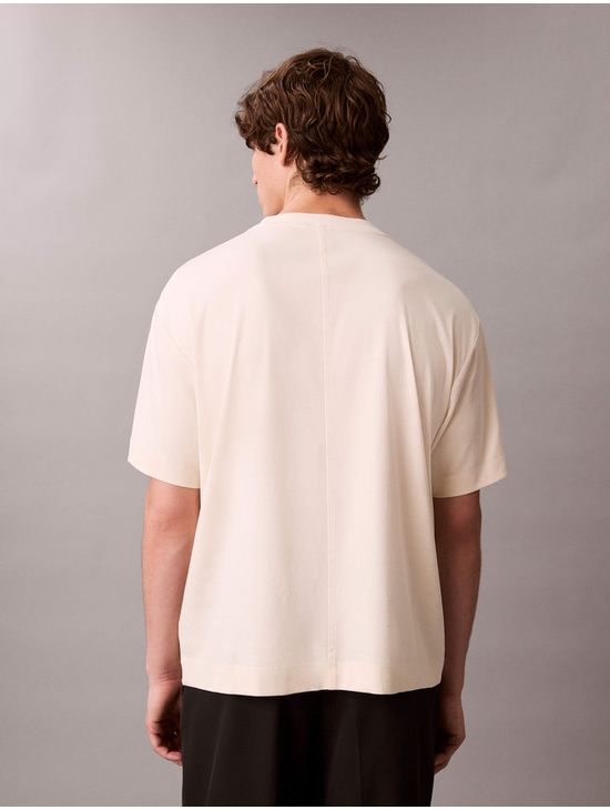 Playera-Calvin-Klein-Interlock-Emblema-Hombre-Blanco-4LE200G-YAC