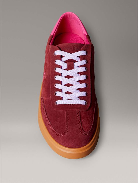 Tenis-Low-Pro-Cups-Calvin-Klein-Gamuza-Mujer-Rosa-HW0HW02683-09Q