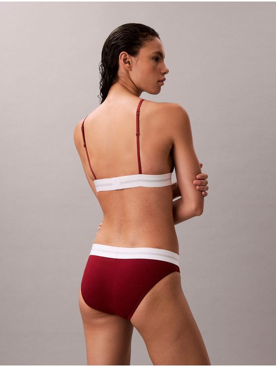 Top-Triangular-Calvin-Klein-Cotton-Modal-Stretch-Rib-Mujer-Rojo-QF8248-601