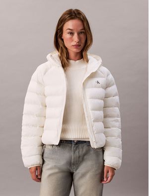 Chamarra-Acolchada-Calvin-Klein-Empacable-Mujer-Beige-47C510G-YAS