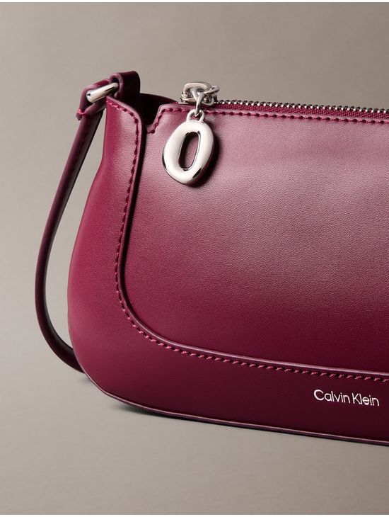 Crossbody-Calvin-Klein-Con-Cierre-Metalico-Mujer-Rosa-4F1046G-Z1K