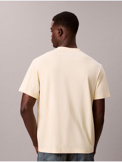 Playera-Calvin-Klein-Hero-Monologo-Hombre-Amarillo-4RB862G-2EW