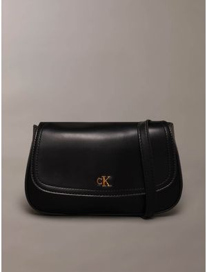Bolsa-Crossbody-Calvin-Klein-con-Placa-Mujer-Negra-4F3421G-UB1