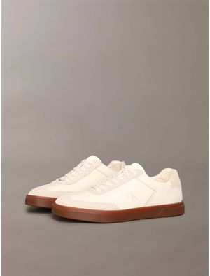 Tenis-Calvin-Klein-Low-Pro-Cups-Lth-Mujer-Blanco-HW0HW02825-YAL