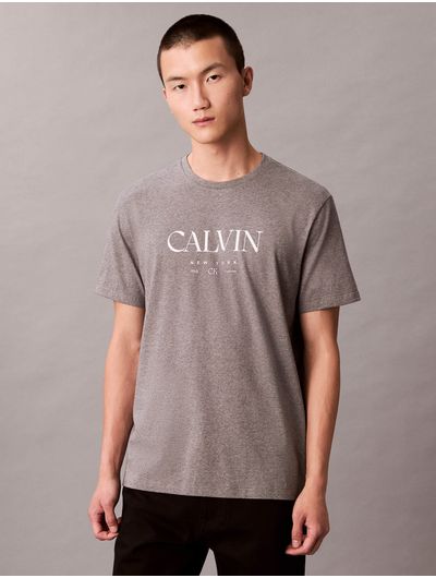 Playera-Calvin-Klein-Calvin-Graphic-20s-Hombre-Gris-medio-4RE807G-P7E