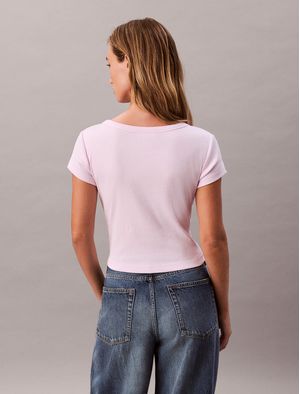 Playera-Calvin-Klein-Baby-Tee-Label-Mujer-Rosa-47C200G-TN9