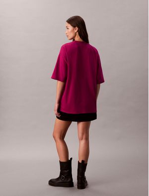 Playera-Calvin-Klein-Oversize-CK-NY-Mujer-Rojo-47E232G-2EA