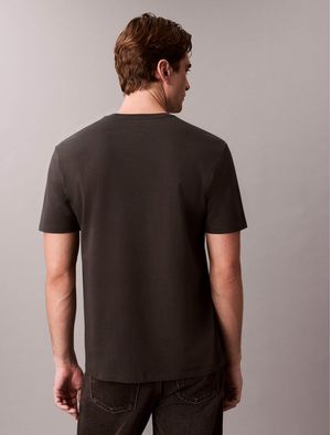Playera-Calvin-Klein-Calvin-Graphic-20s-Hombre-Negro-4RE807G-8MN