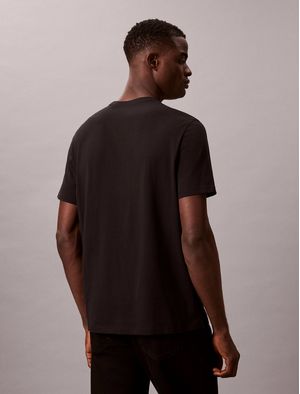Playera-Calvin-Klein-Grafica-30s-Hombre-Negro-4RE820G-UB1