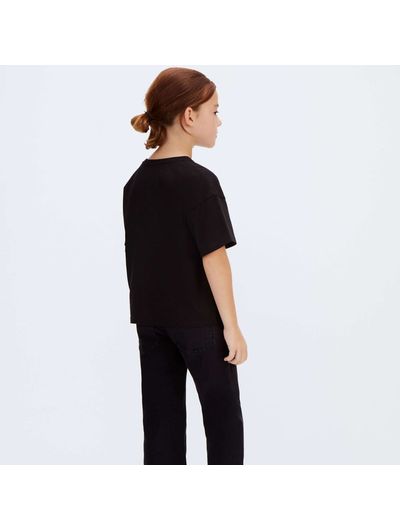 Playera-Calvin-Klein-Boxy-CK-Logo-Nina-Negro-IG0IG02136-BEH