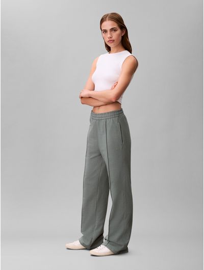 47B240G_PNO_alternate2_WS_4755x4755_Hi_Res_JPEG