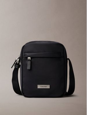 Bolso-Calvin-Klein-Sleek-Reporter-Hombre-Negro-4D3180G-UB1