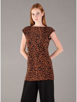 Tunica-Calvin-Klein-Plisada-Cuello-Barco-con-Estampado-Mujer-Cafe-44E260G-ZQL