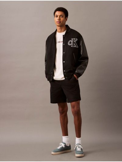 Short-Calvin-Klein-Chino-Hombre-Negro