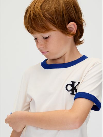 Playera-Calvin-Klein-Monograma-Nino-Blanco-IB0IB02580-PGB