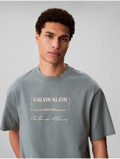 playera-calvin-klein-graphic-16s-fashion-hombre-verde-4re827g-5k3