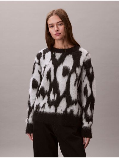 44D343G_YAA_alternate1_2000x2632_Hi_Res_JPEG