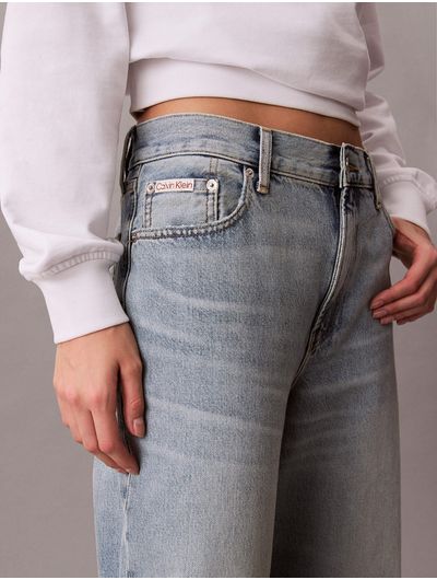 jeans-calvin-klein-90s-straight-mujer-azul-claro-47f715g-scb