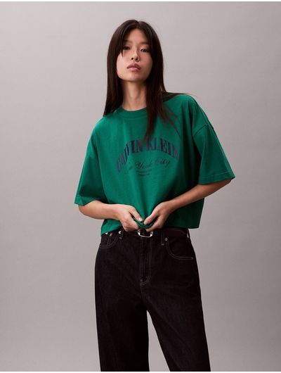 playera-calvin-klein-cropped-heritage-logo-mujer-verde-47f813g-l4g