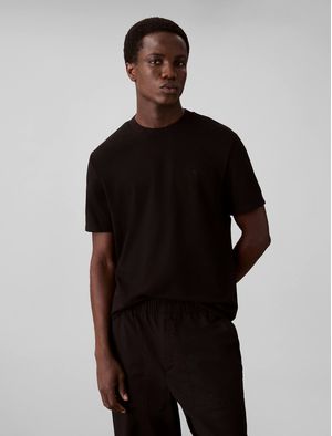 playera-calvin-klein-tech-interlock-hombre-negro-4lf209g-ub1