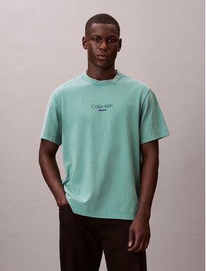 playera-calvin-klein-20s-graphic-acid-wash-hombre-verde-4rb824g-vfl