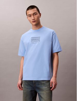 playera-calvin-klein-16s-graphic-seasonal-hombre-azul-4rf823g-c32