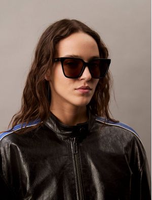 Lentes-Calvin-Klein-Carey-Mujer-Cafe