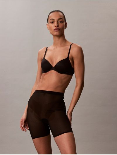 QF8193_UB1_alternate5_3061x4028_Hi_Res_JPEG