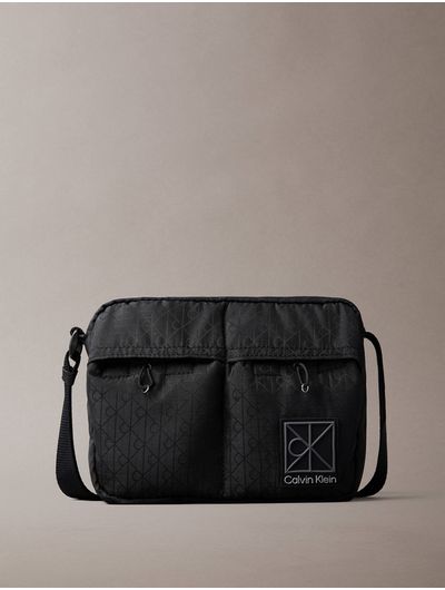 bolso-calvin-klein-camera-bag-utility-hombre-negro-4d3342g-ub1