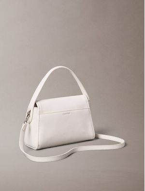 bolsa-calvin-klein-emblem-pebble-shoulder-bag-mujer-blanco-4f3425g-4lx