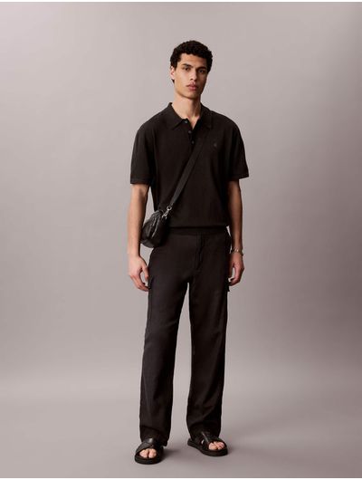 bolsa-calvin-klein-emblem-camera-bag-hombre-negro-4d3330g-ub1