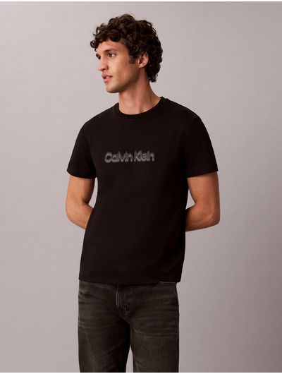 playera-calvin-klein-slim-interlock-grafica-hombre-negro-4rf286g-ub1
