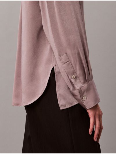 camisa-calvin-klein-satinada-lavada-relax-mujer-rosa-44f103g-8wx