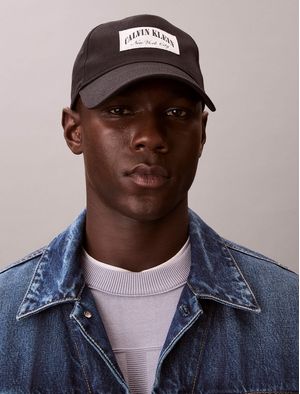 gorra-calvin-klein-heritage-crest-con-parche-hombre-negro-4d5103g-ub1