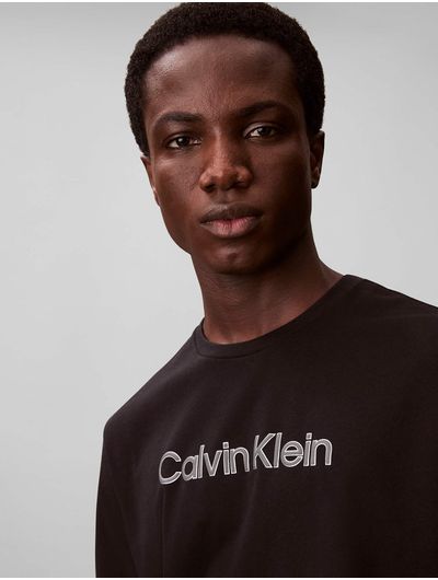 playera-calvin-klein-grafica-sportswear-hombre-negro-4lf809g-ub1