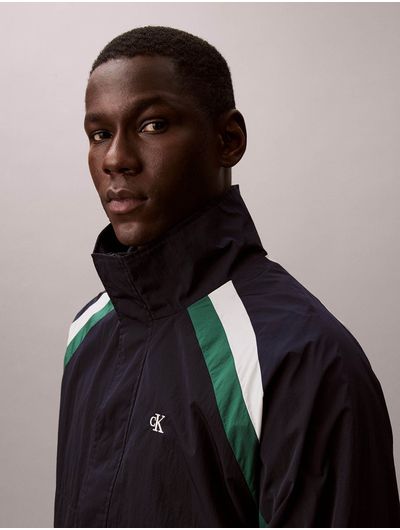 chamarra-calvin-klein-track-color-block-hombre-azul-4rf513g-0pi