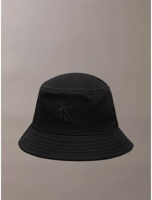 gorro-calvin-klein-con-monograma-mujer-negro-4f5062g-ub1
