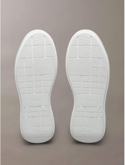 tenis-calvin-klein-con-monologo-mujer-blancos-yw0yw01947-06x