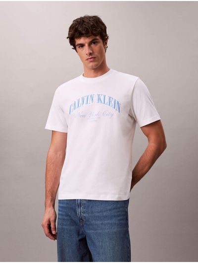 playera-calvin-klein-graphic-seasonal-hombre-blanco-4rf820g-yaf