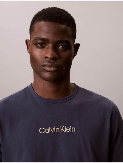 playera-calvin-klein-clasica-hombre-azul-nm2748-cci