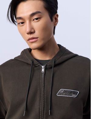 sudadera-badge-project-rebel-hombre-gris-40423mf-baz