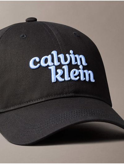 gorra-calvin-klein-1989-logo-graphic-hombre-negro-4d5106g-ub1