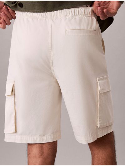 short-calvin-klein-cargo-straight-cotton-hombre-blanco-4rb618g-yas