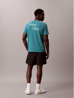 playera-calvin-klein-resort-graphic-hombre-verde-4rg804g-8zu