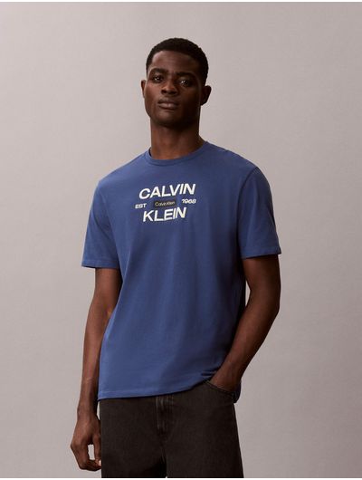 playera-calvin-klein-stack-graphic-hombre-denim-oscuro-4rg805g-cec