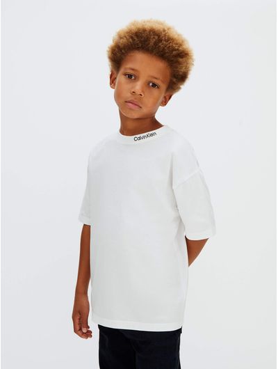playera-calvin-klein-logo-bordado-niño-blanco-lv1cksja28-yaf