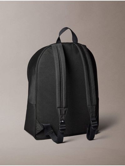 mochila-calvin-klein-logo-hombre-negro-4d3533g-ub1