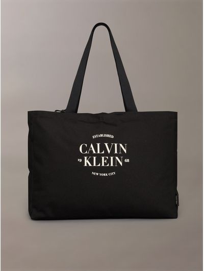 bolsa-calvin-klein-tote-logo-hombre-negro-4d3535g-ub1