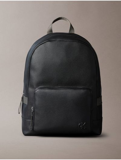 mochila-calvin-klein-con-monograma-y-logo-hombre-negro-4g3158g-001