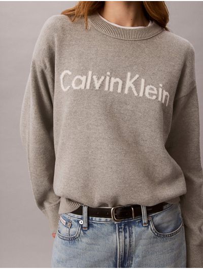 sueter-calvin-klein-contrast-logo-mujer-gris-44g313g-p7a
